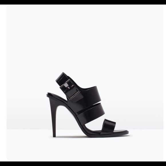 Zara Shoes - Zara TRF Sandalia Tacon